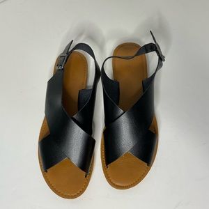 Universal Thread Crisscross Sandals